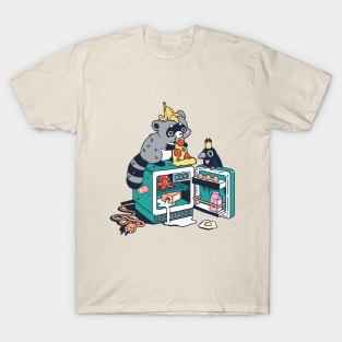 Raccoon and leftovers T-Shirt